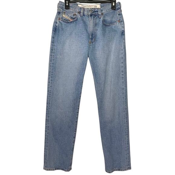 DIESEL Made in Italy Men’s Luster Slim Cut Light Wash Jean size 30 - Picture 1 of 9